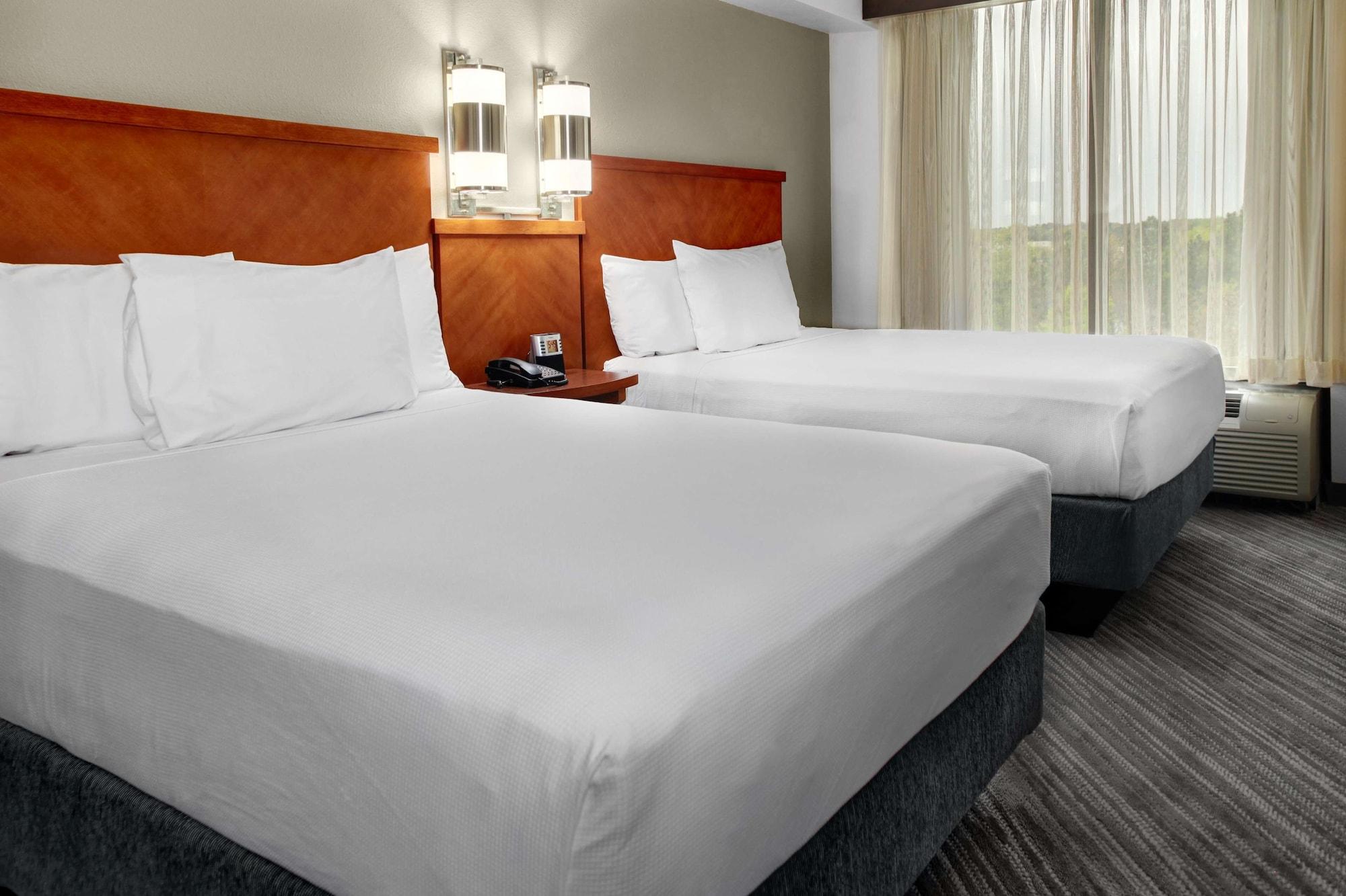 Hyatt Place Tampa Busch Gardens Ngoại thất bức ảnh